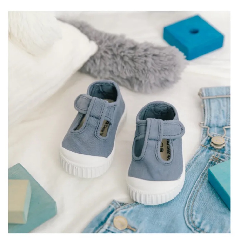 Made in Spain VICTORIA Kids Blue Canvas Shoes size 24 (US 7.5)